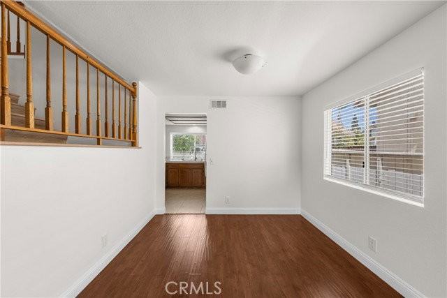 17255 Orangewood Ln - Photo 4 of 8