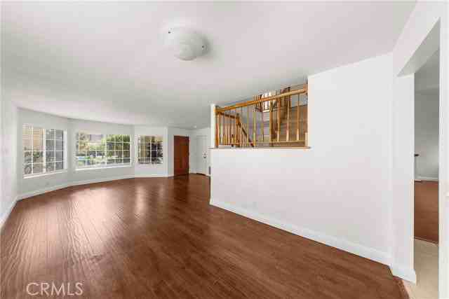 17255 Orangewood Ln - Photo 5 of 8