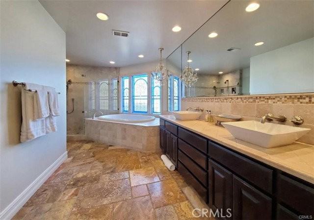 18684 Santa Ramona St - Photo 7 of 8
