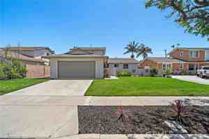 featured image of 9404 El Blanco Ave