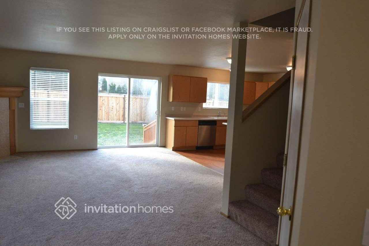 9502 187th Street Ct E - Photo 3 of 12