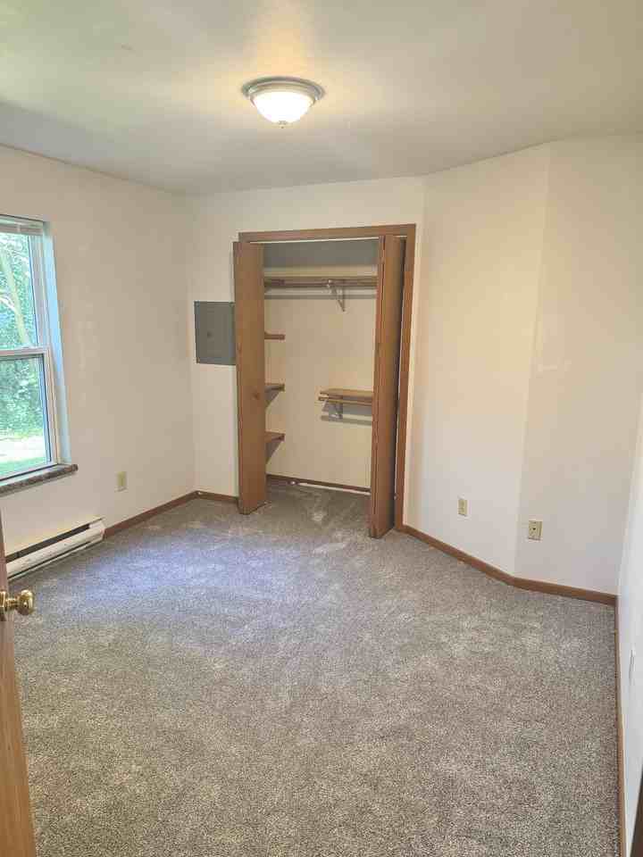 1514 Bartlett Ave #2 - Photo 4 of 10