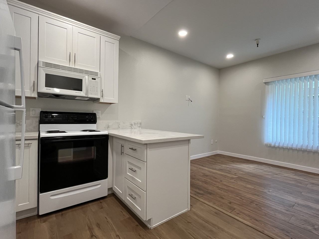 3976 Alabama St #15 - Photo 3 of 18