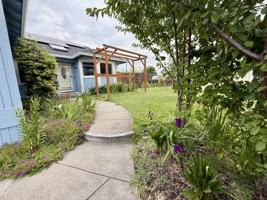 featured image of 2431 Bell Ct #1