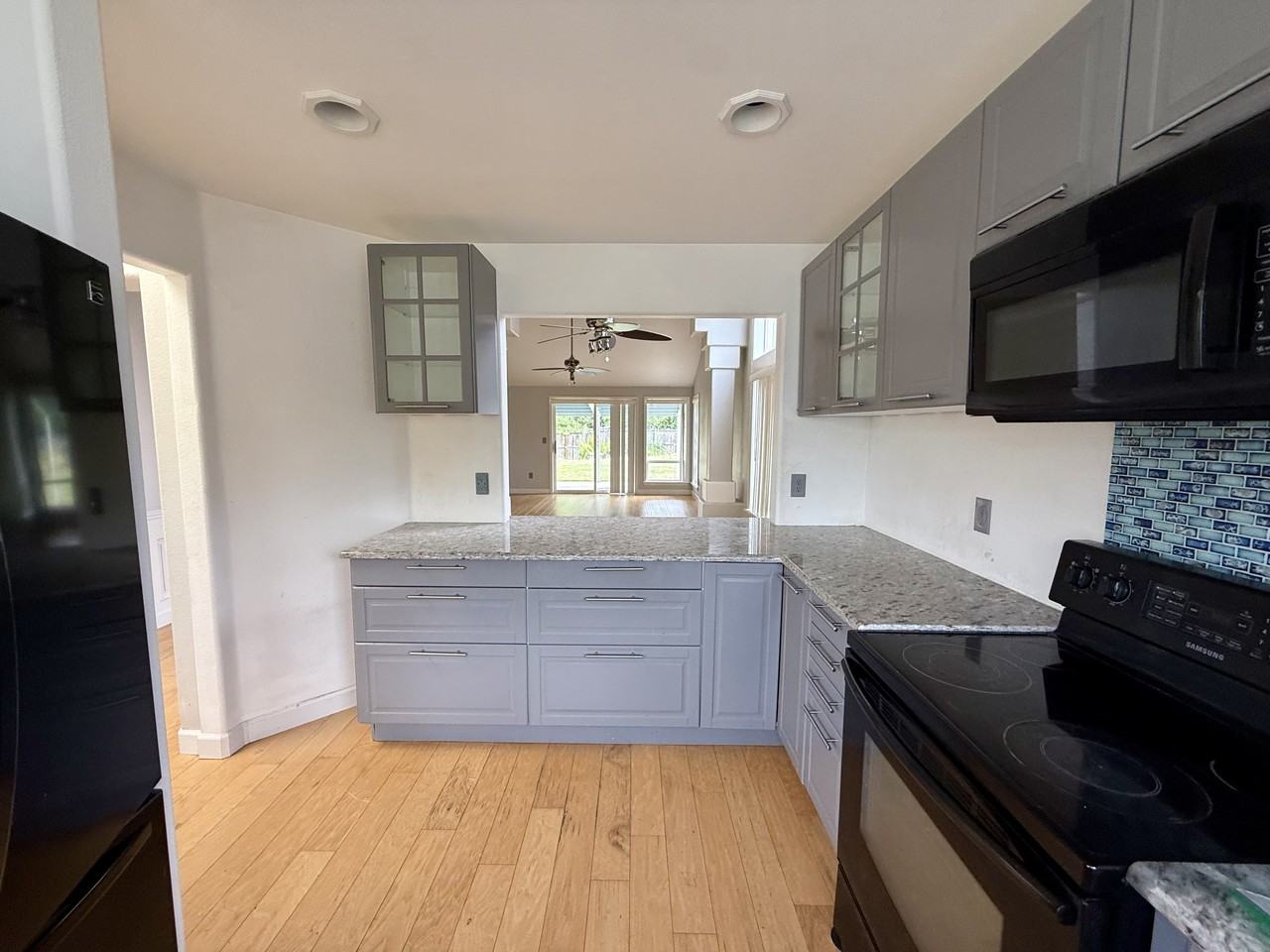 2431 Bell Ct #1 - Photo 5 of 14