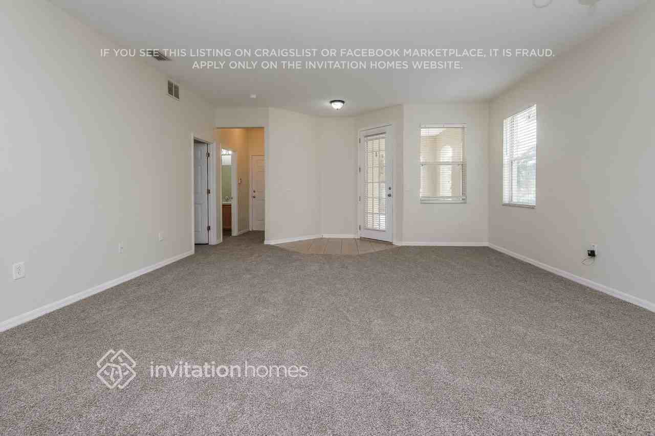 19608 Timberbluff Dr - Photo 2 of 16