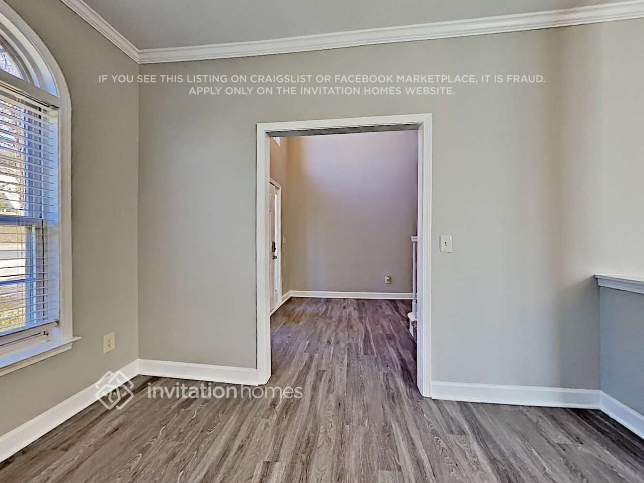 1600 Stoney Creek Ln - Photo 5 of 24