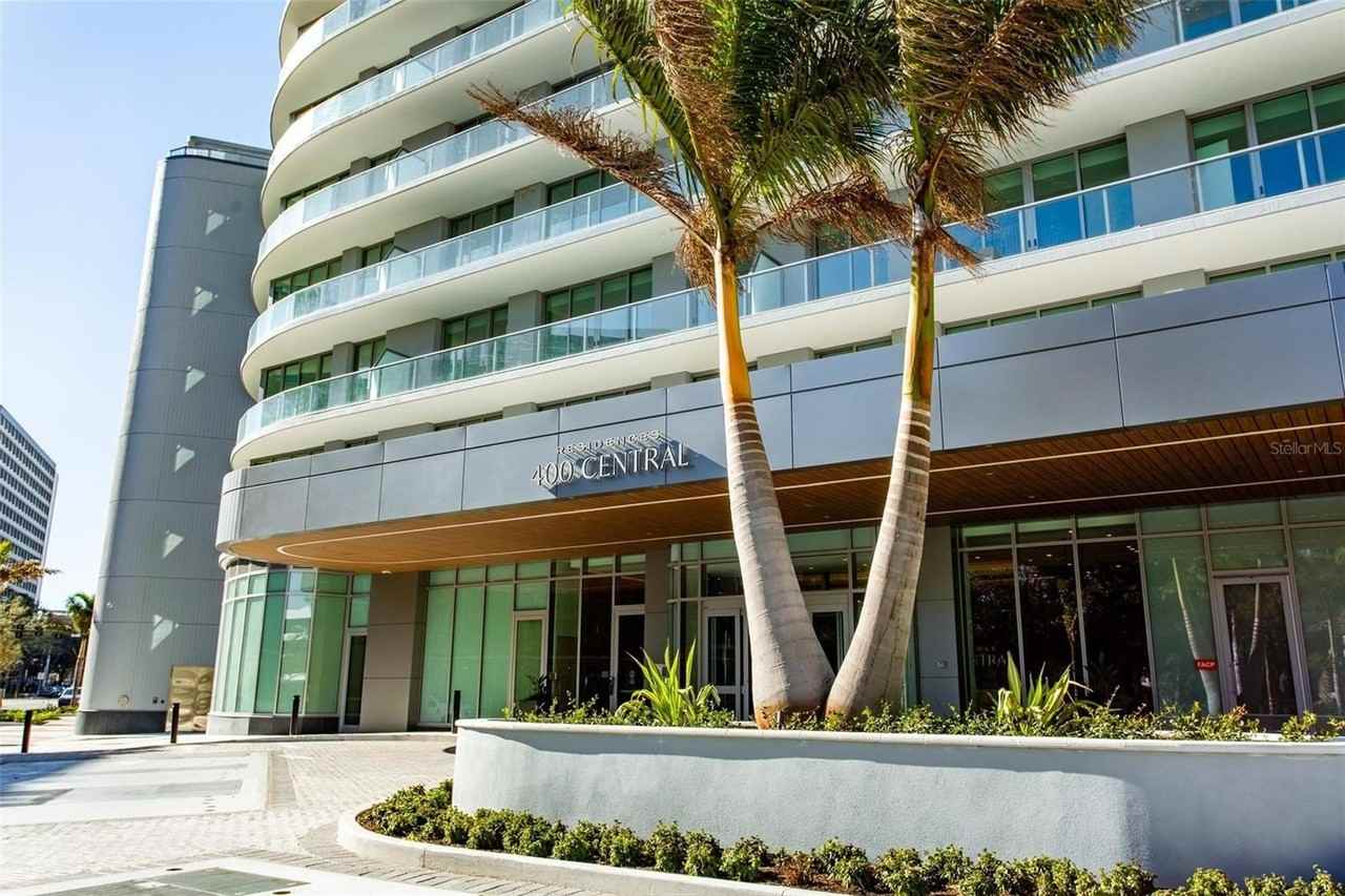 400 Central Ave #2906
