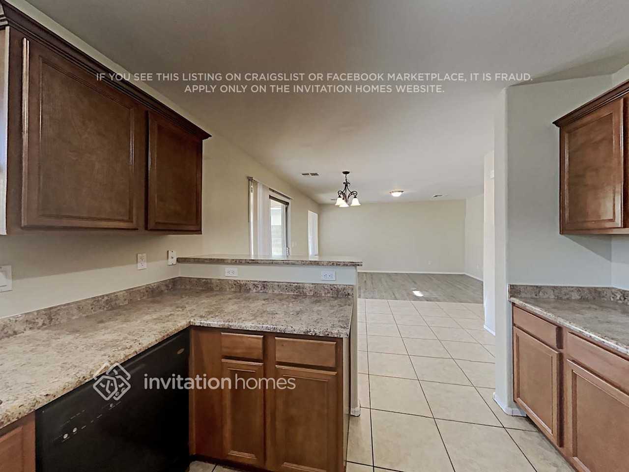 7827 S Kelsie Dr - Photo 6 of 22