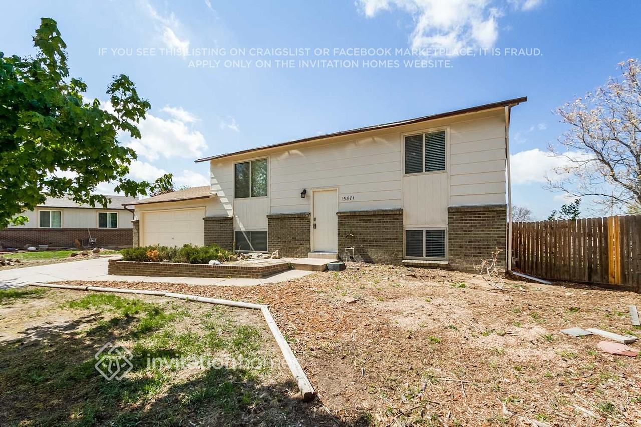 15871 E Linvale Ave - Photo 2 of 17