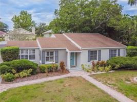 featured image of 4014 W Palmira Ave