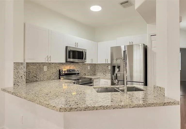 7772 Nw 114th Path - Photo 6 of 8