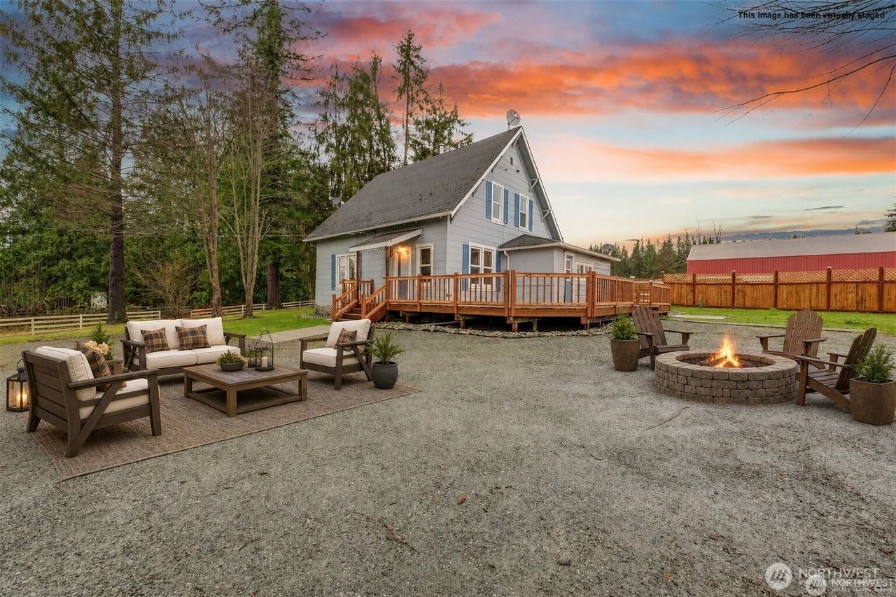 11825 Woods Lake Rd - Photo 2 of 25