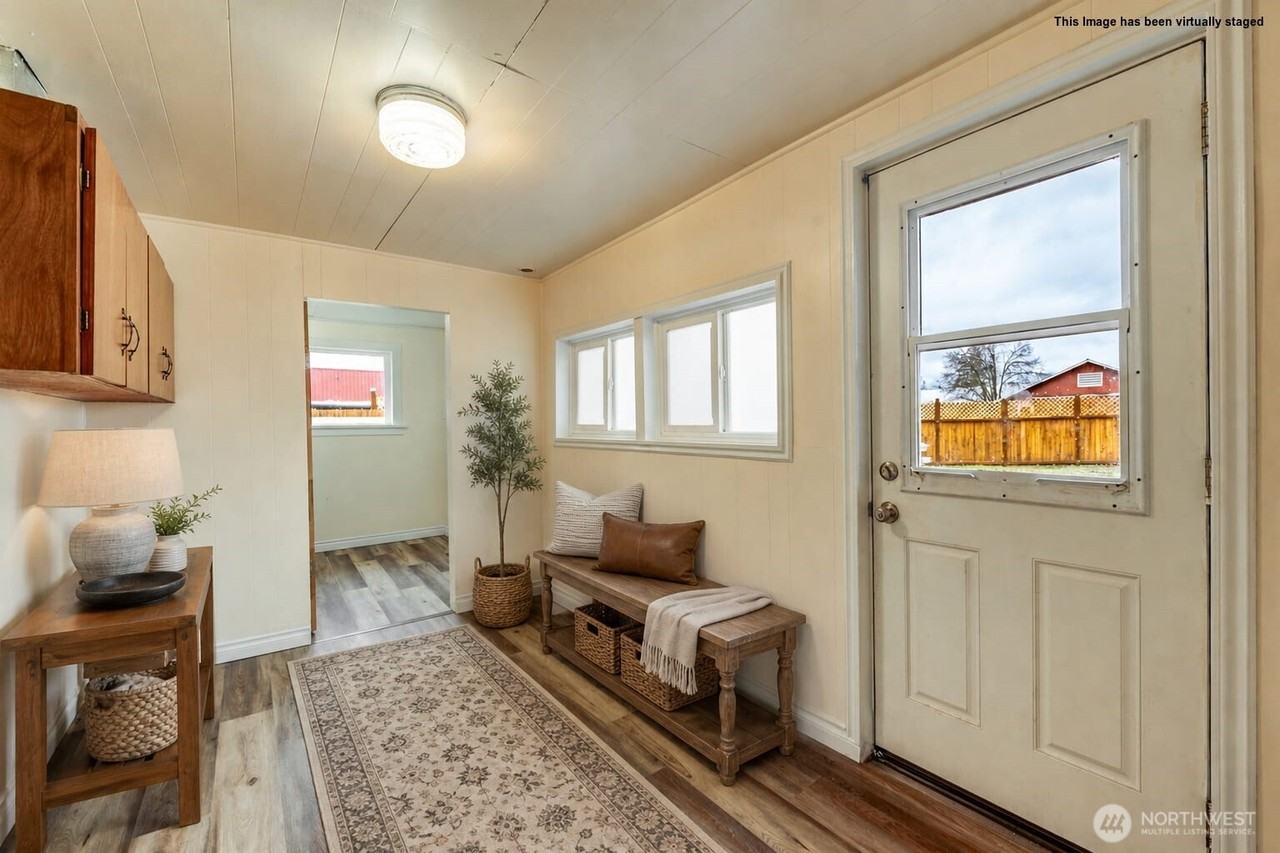 11825 Woods Lake Rd - Photo 3 of 25