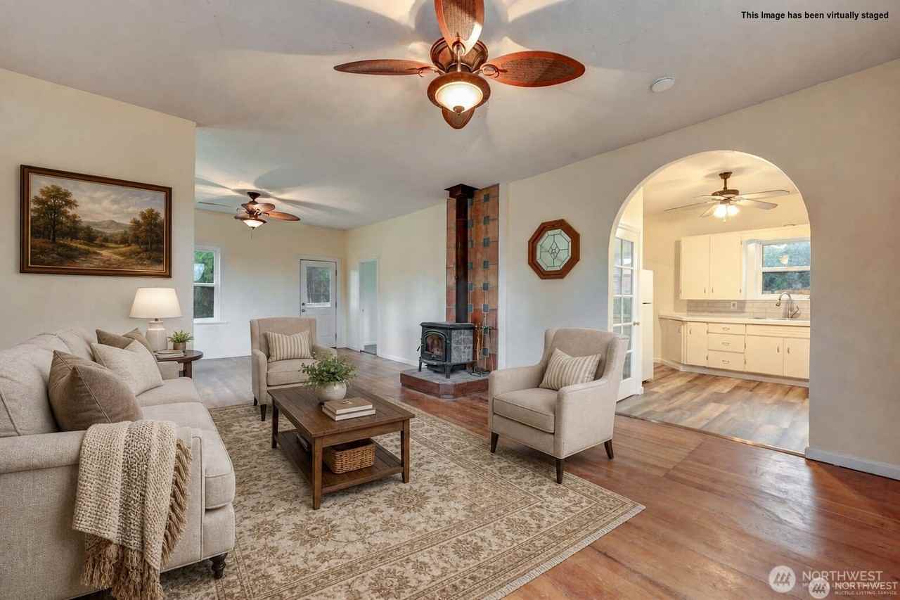 11825 Woods Lake Rd - Photo 7 of 25