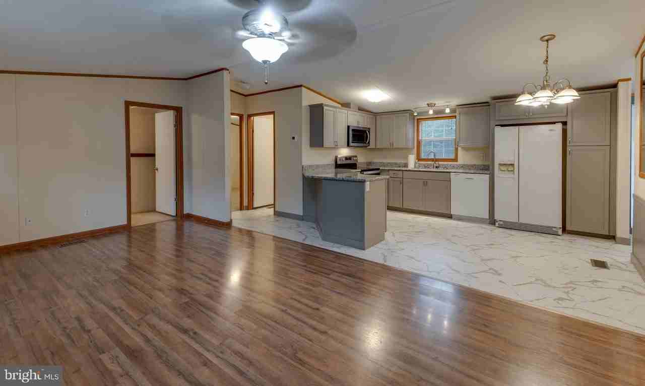 45170 Settlers Ln - Photo 5 of 41