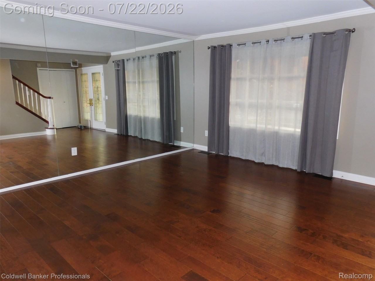 5726 Marble Dr - Photo 2 of 27