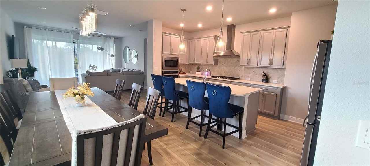 5633 Del Coronado Dr - Photo 6 of 39