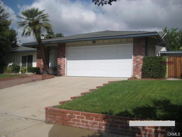 1293 Brenda Ct - Photo 6 of 9