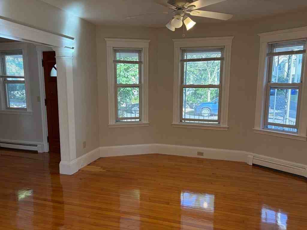 76 Grafton St - Photo 2 of 15