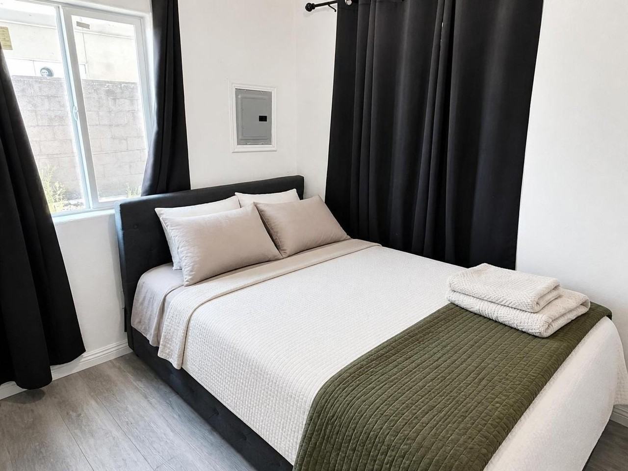 852 N Lugo Ave #1 - Photo 6 of 10