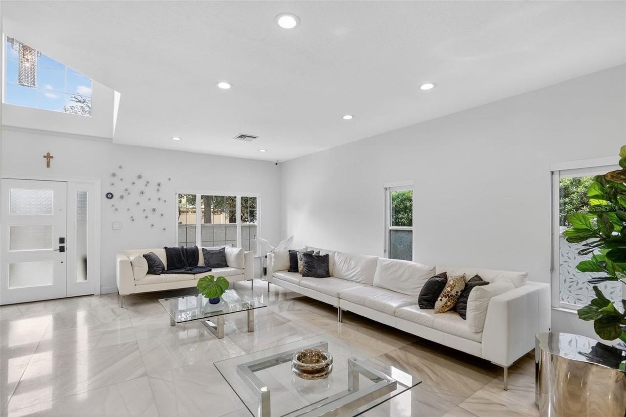 7035 Brescia Way - Photo 4 of 21