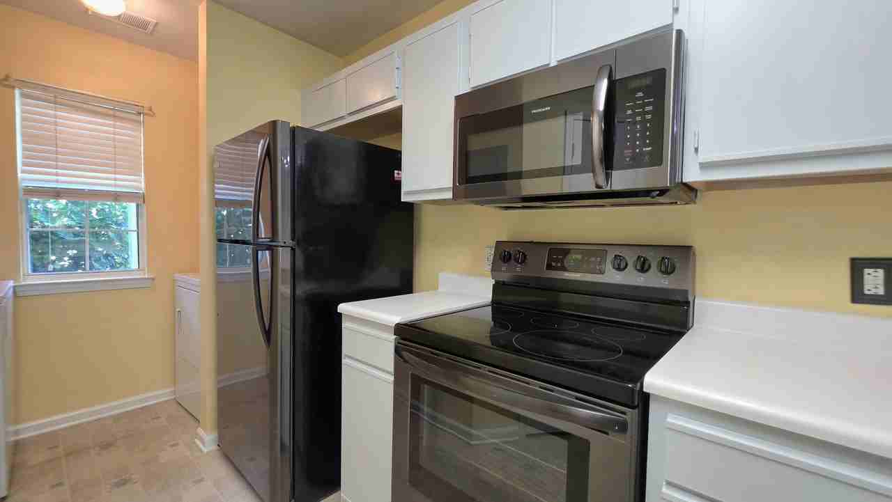 1258 River Oaks Drive - 1Unit 14B #1 - Photo 5 of 23