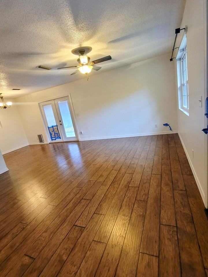 3088 Log Cabin Ln #1 - Photo 4 of 13