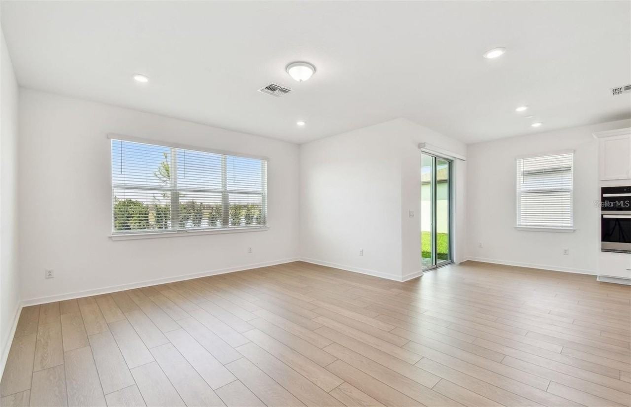 6741 Michael Favor Way - Photo 6 of 23