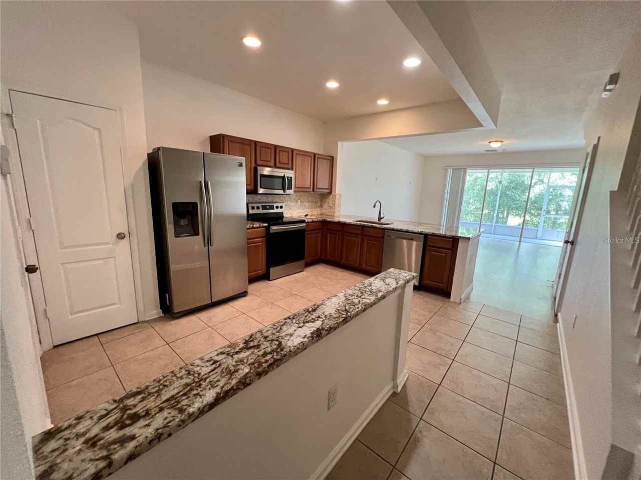 26543 Castleview Way - Photo 6 of 30