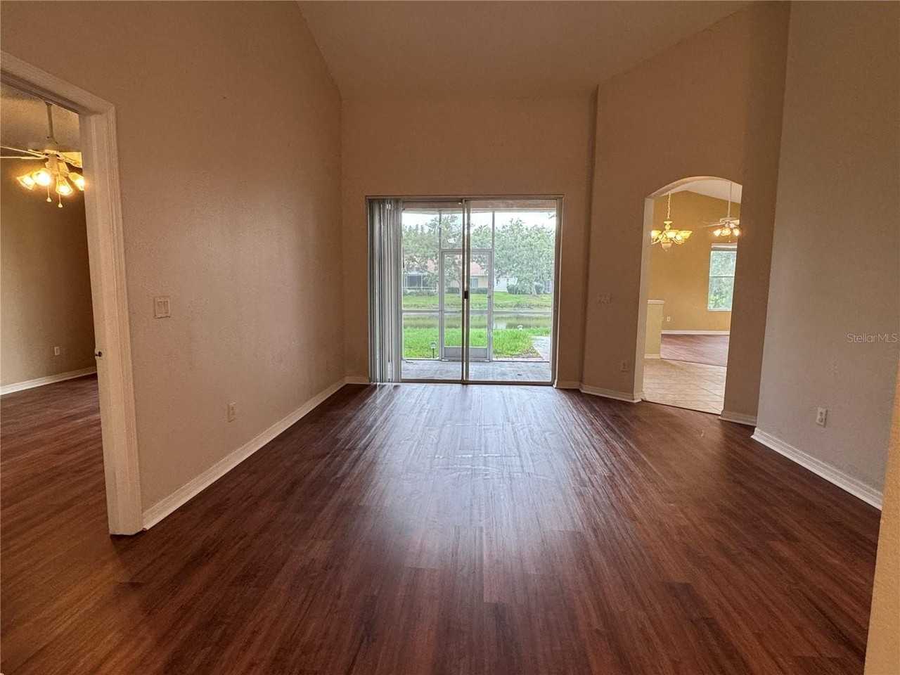 10207 Quails Landing Ave - Photo 3 of 50