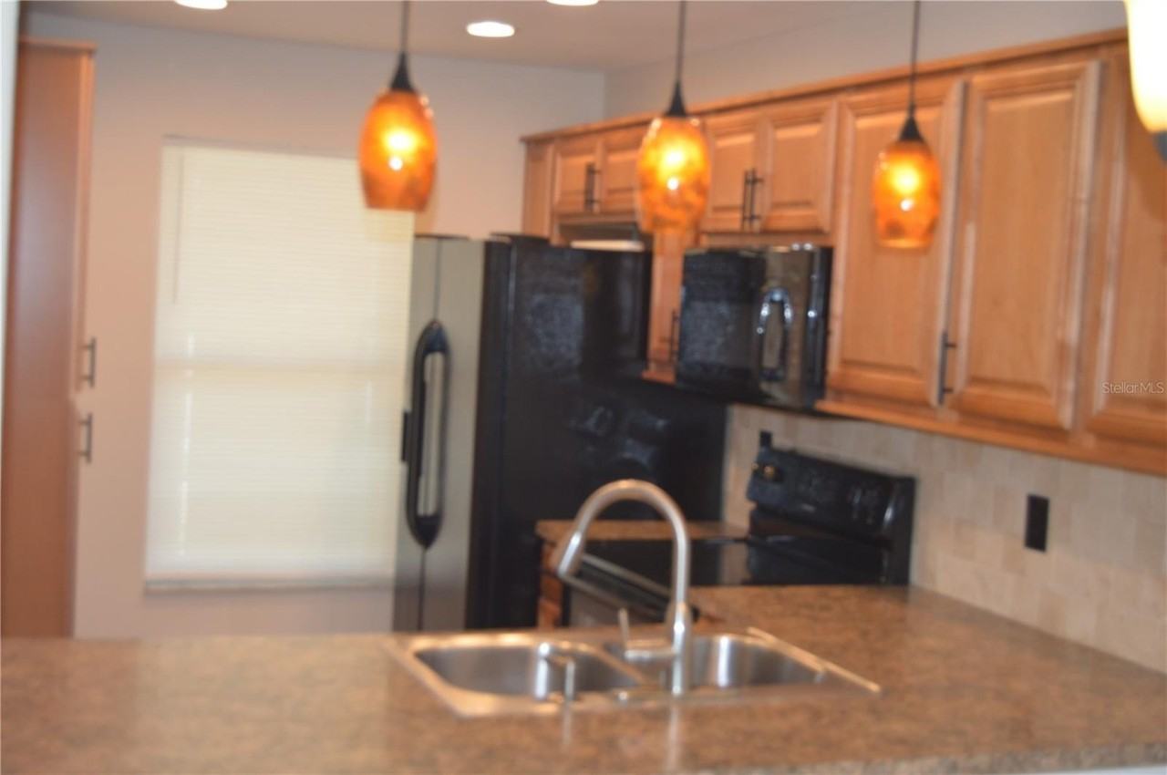 3001 Stillwell Ct - Photo 2 of 20