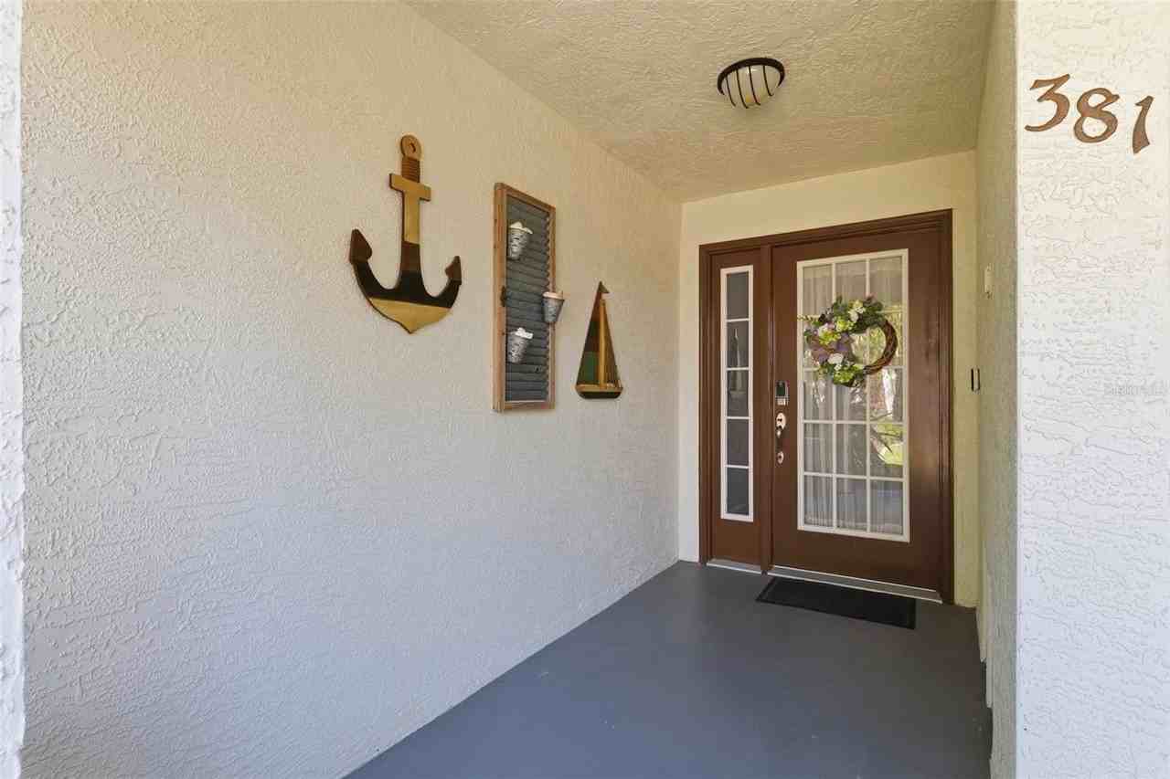 381 Madeira Cir - Photo 3 of 35