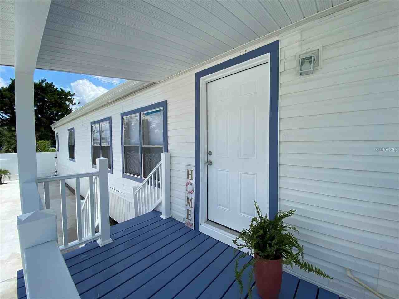 8726 Mayflower Rd - Photo 7 of 7
