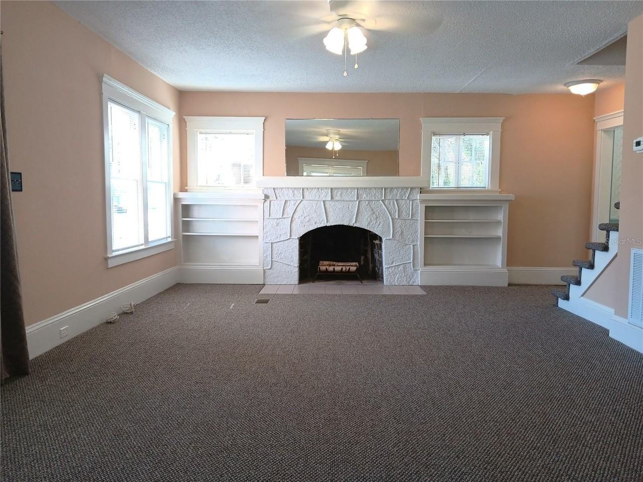 830 37th Ave S - Photo 2 of 28