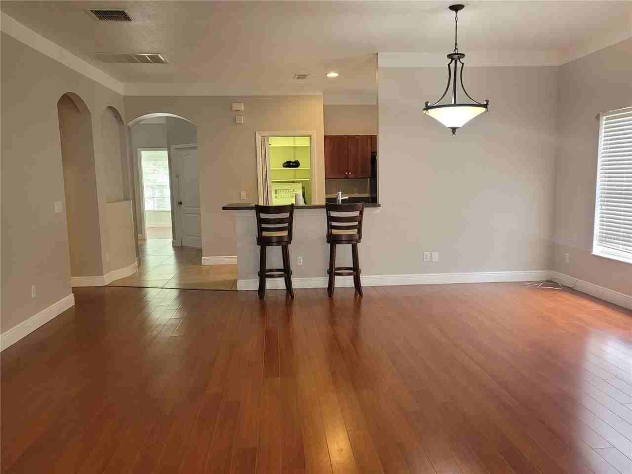 20722 Great Laurel Ave - Photo 6 of 39
