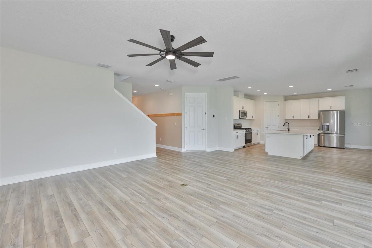 14661 Horse Trot Rd - Photo 4 of 39