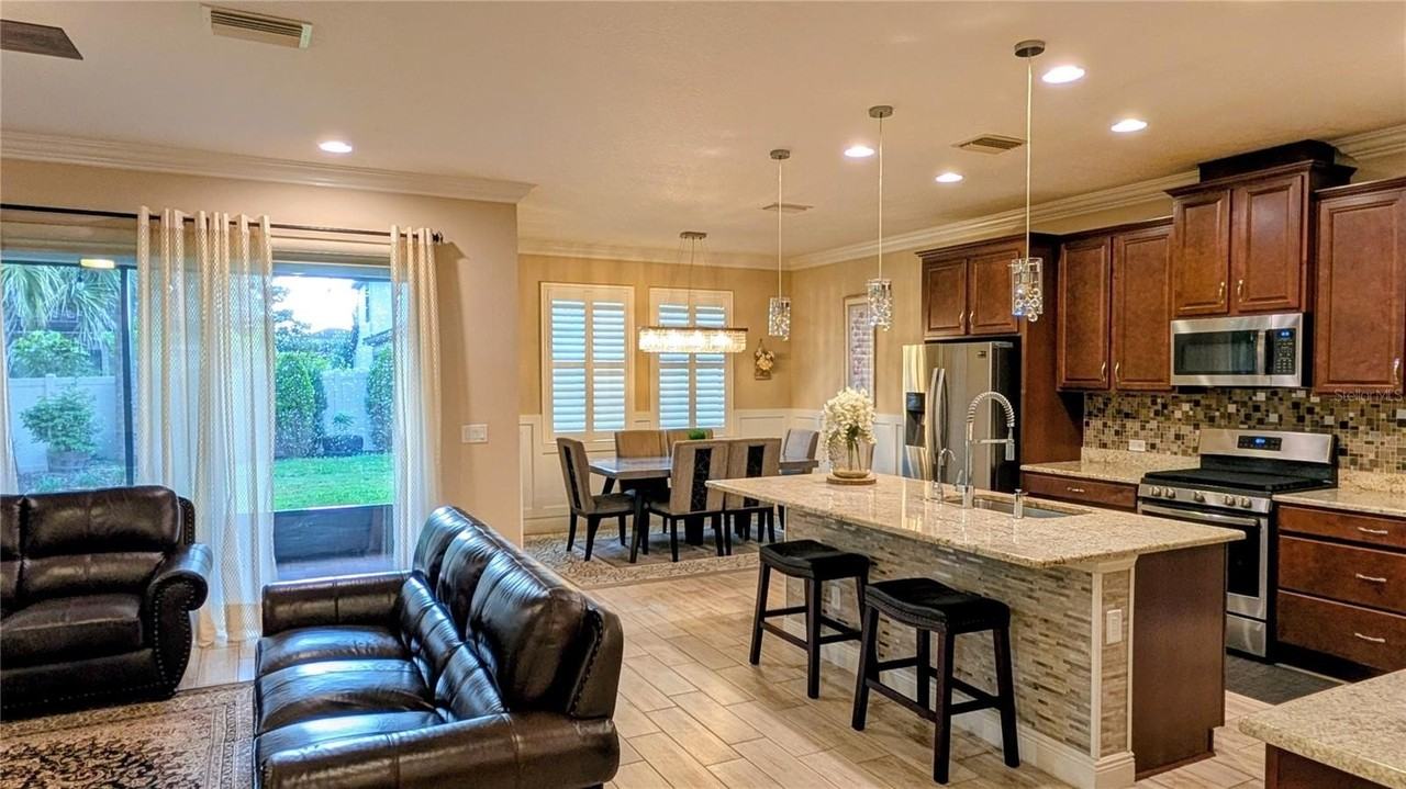 2468 Whittler Br - Photo 6 of 26