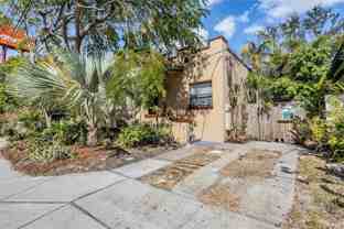 2325 W Green St - Photo 1 of 1
