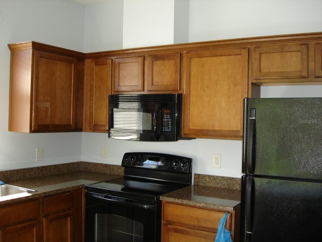 9630 Baton Rouge Ln - Photo 6 of 21