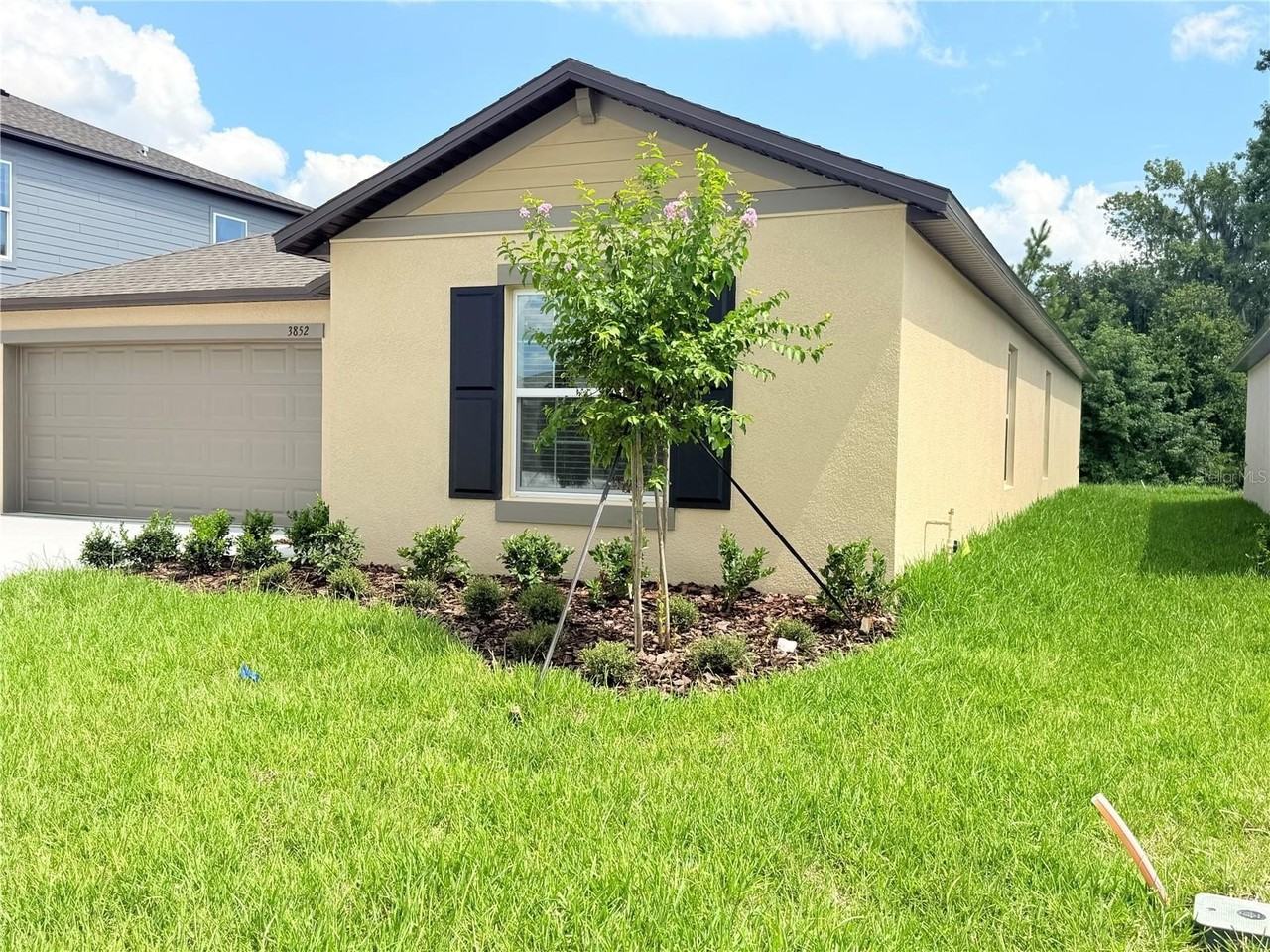 3852 Northern Key Dr - Photo 3 of 50