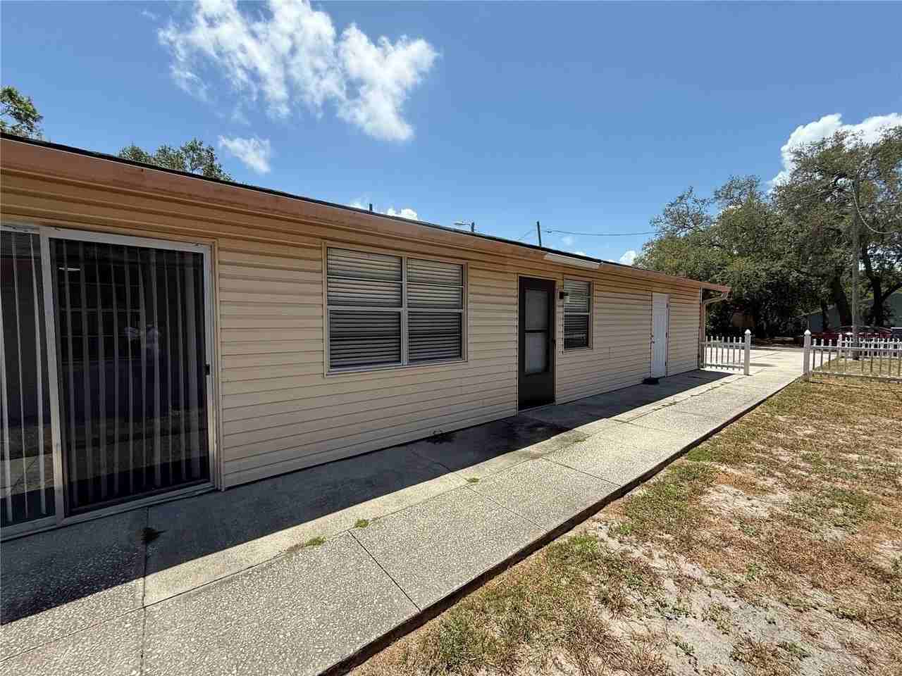 1231 Illinois Ave #1