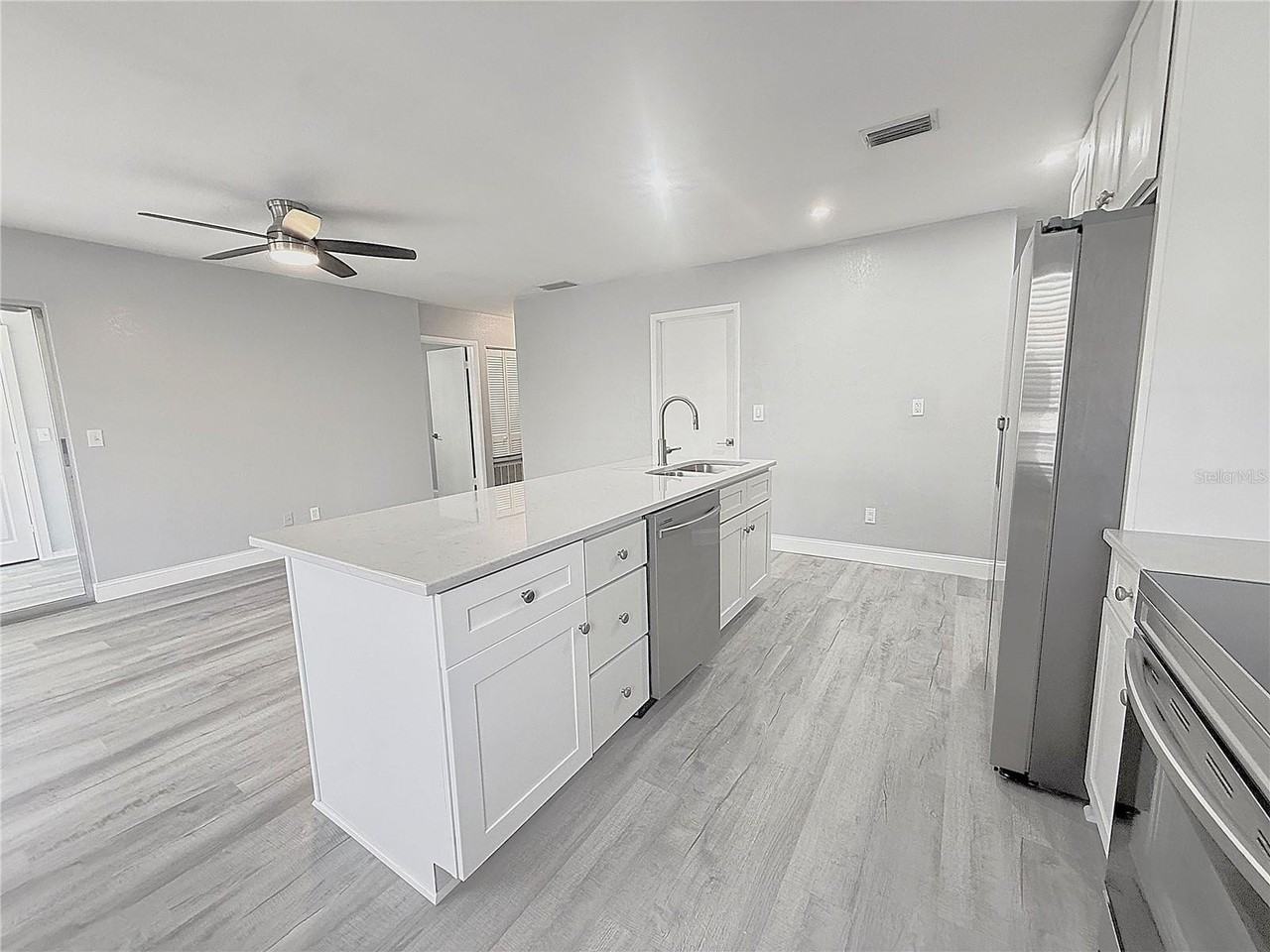 1231 Illinois Ave #1 - Photo 2 of 20