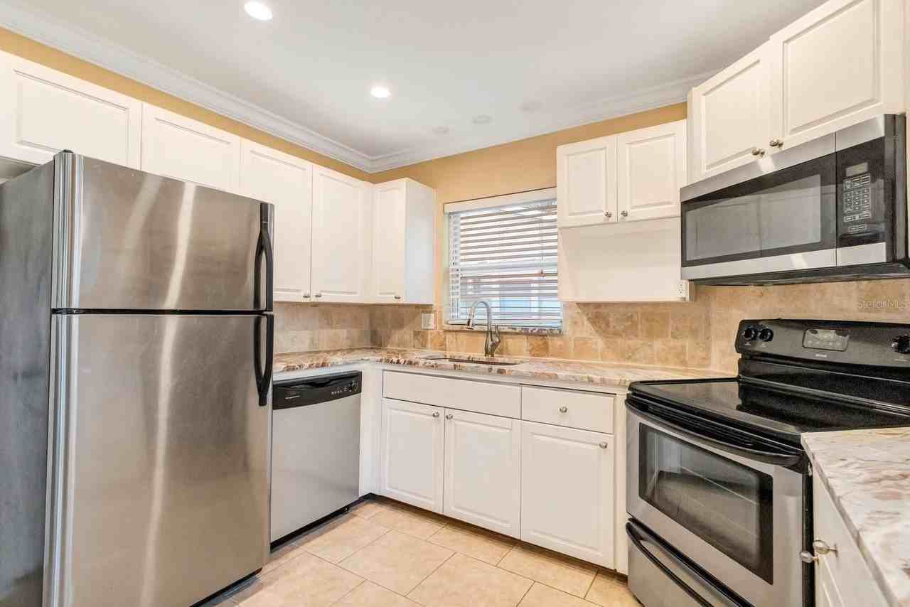 5813 27th Ave S - Photo 6 of 17