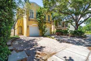 213 S Arrawana Ave - Photo 1 of 1