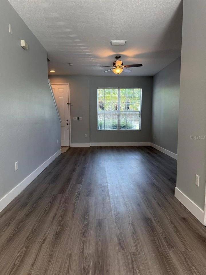 11503 Declaration Dr - Photo 2 of 21