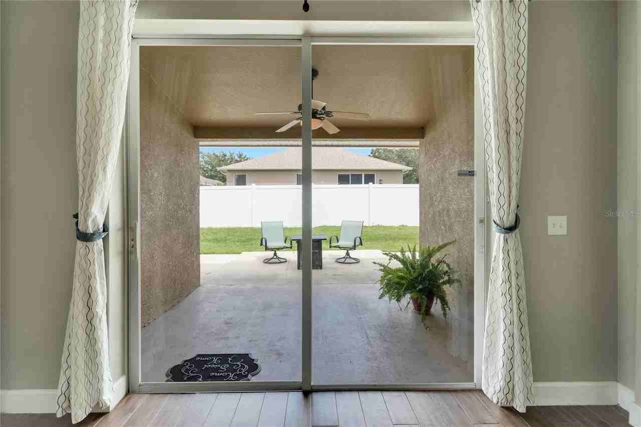 12739 Standbridge Dr - Photo 7 of 33