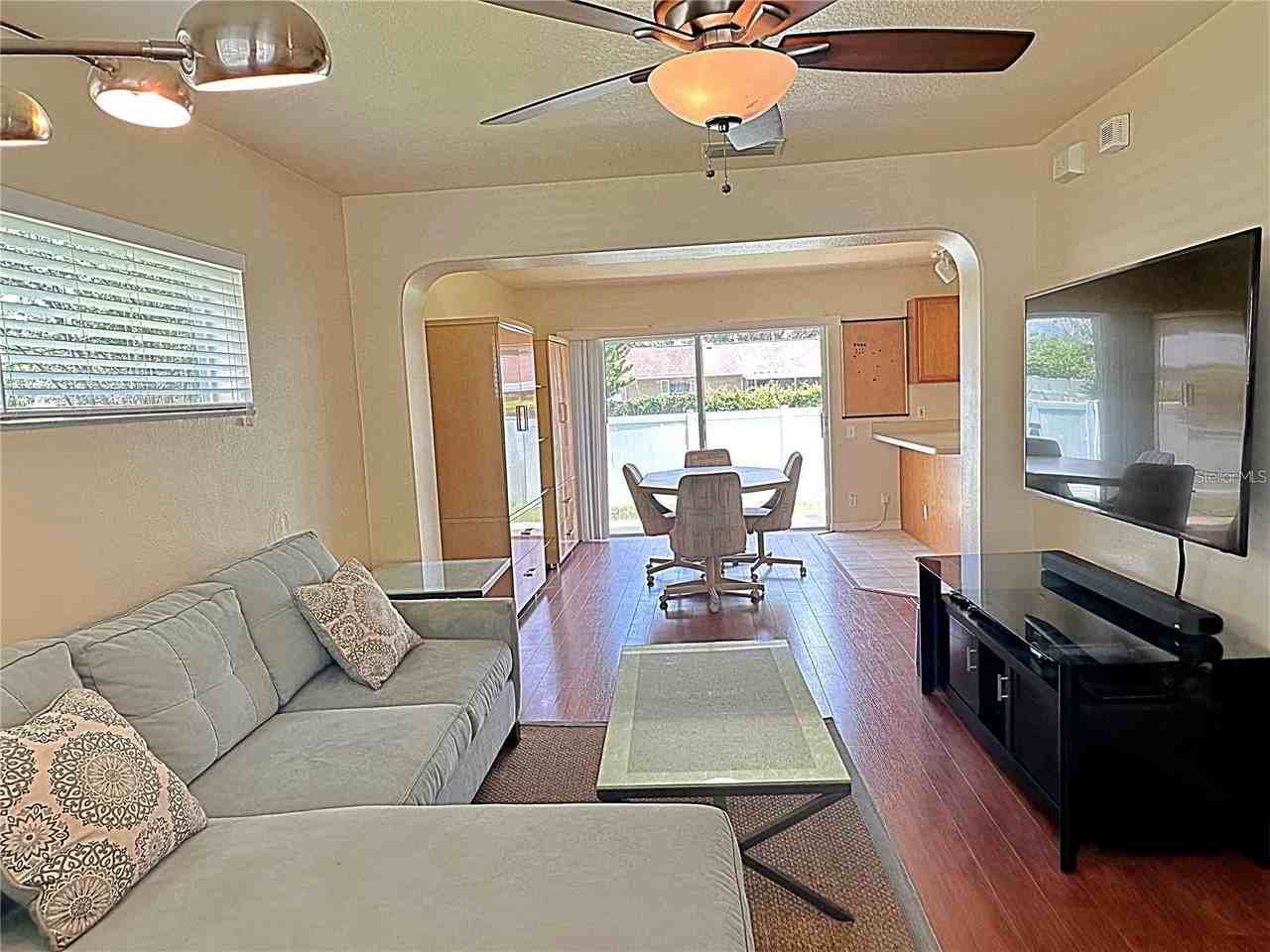 13129 Thoroughbred Loop - Photo 4 of 34