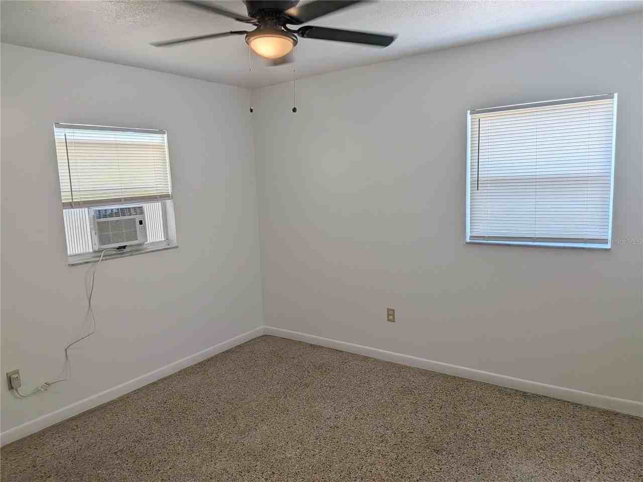 2461 Nw 44th Ave - Photo 6 of 13