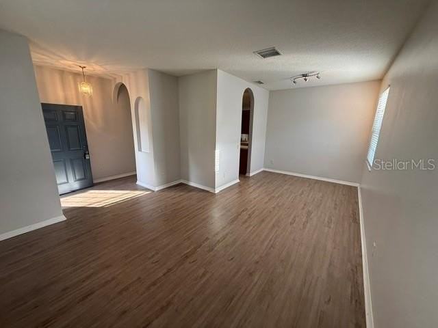3241 Gianna Way - Photo 4 of 21